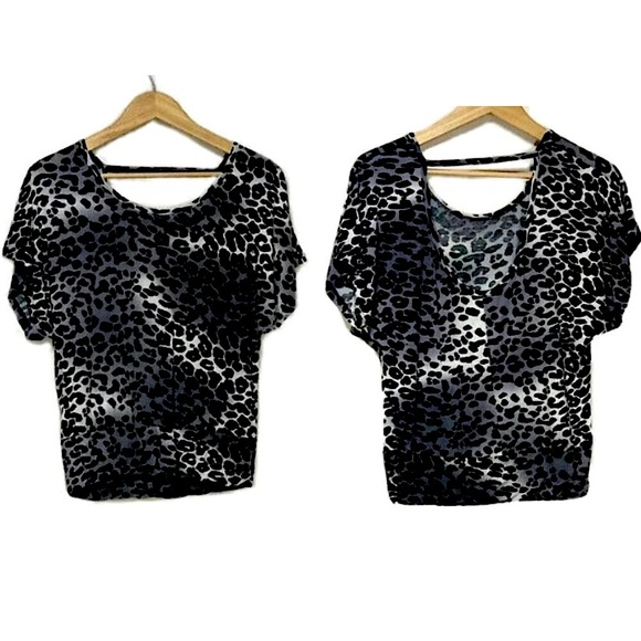 American Dream Black/Gray Leopard Print Open-Back Short Sleeve Blouse - Picture 5 of 5